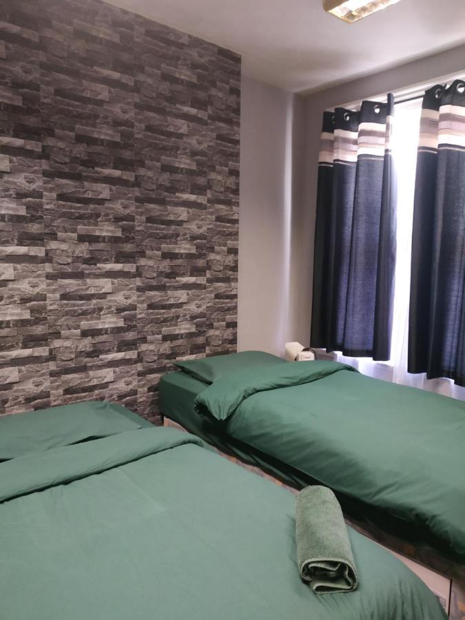 Bright Apartments Пітерборо Екстер'єр фото