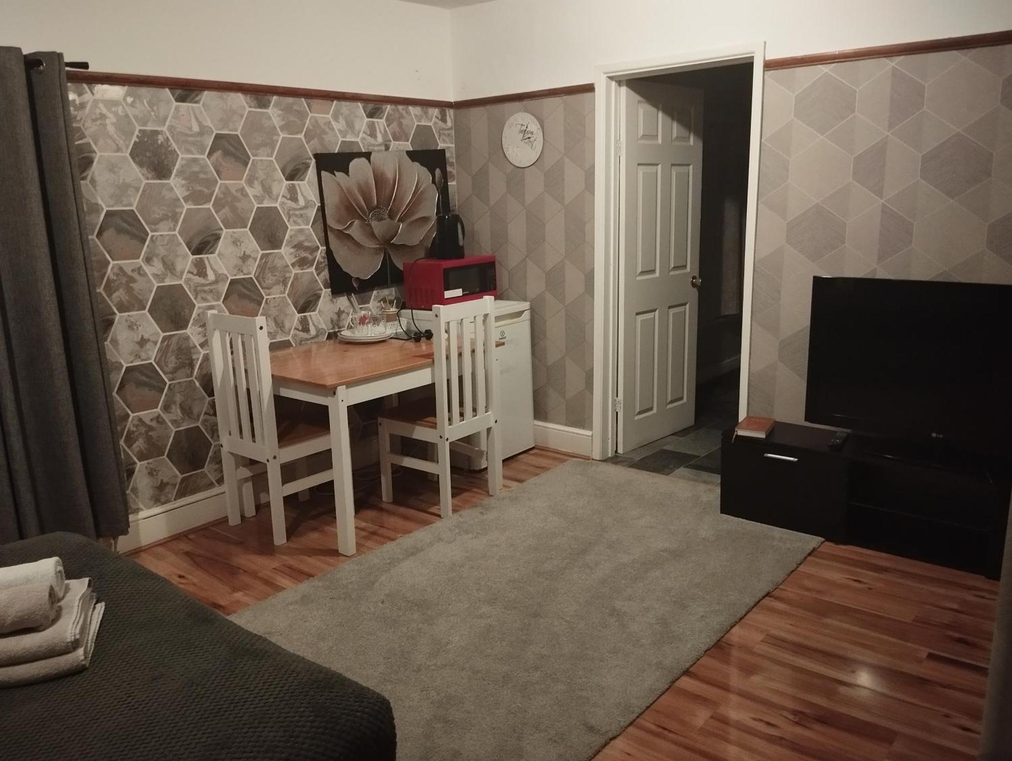 Bright Apartments Пітерборо Номер фото